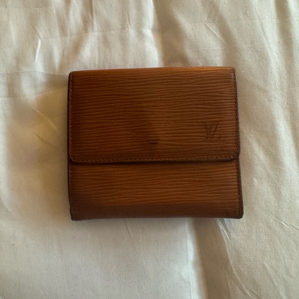Vintage Louis Vuitton Epi Elise Tan Leather Wallet
